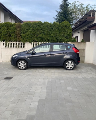 Ford Fiesta cena 25200 przebieg: 82000, rok produkcji 2009 z Jarocin małe 191